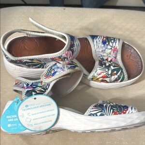 Bzees Tropical Print Sandals with White Sole